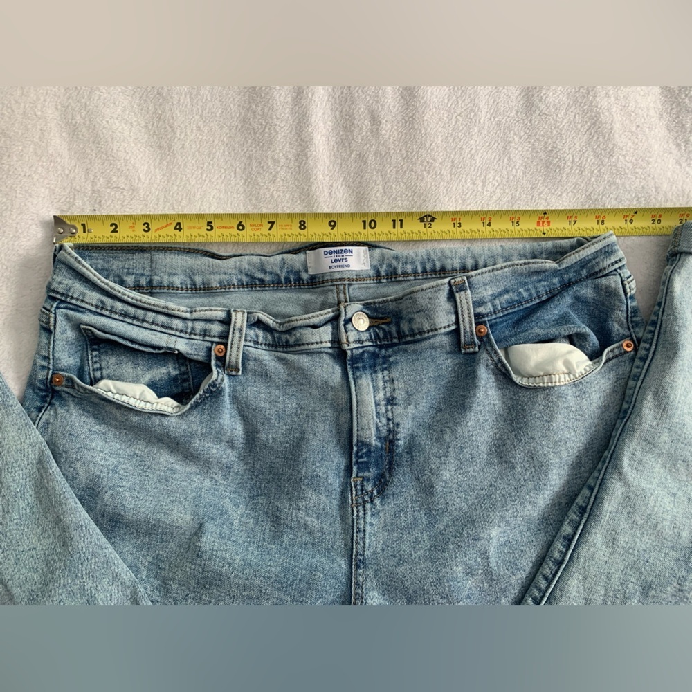 Denizen from Levi’s Cropped Boyfriend Jeans Size 14 Vintage Inspired Stretchy - Picture 12 of 15